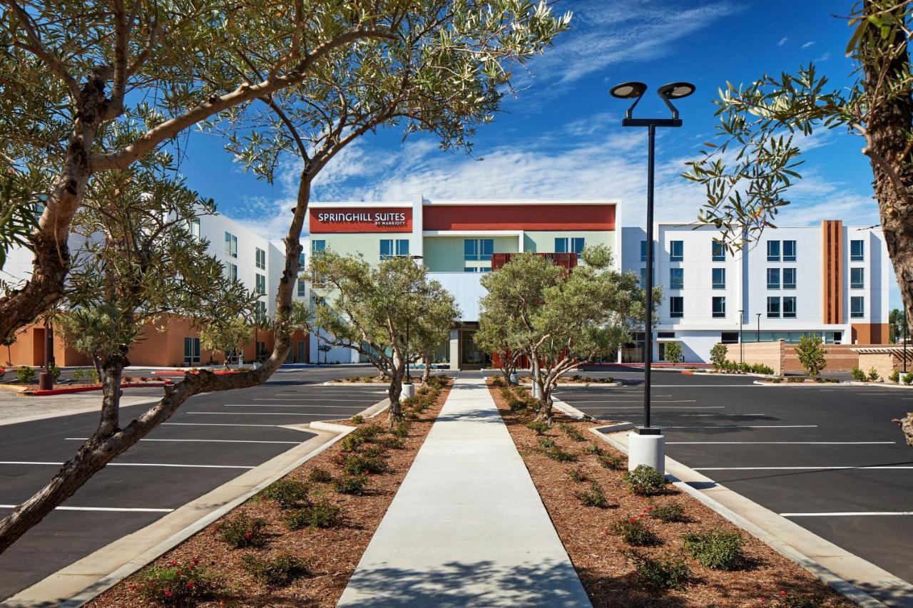 Springhill Suites By Marriott Los Angeles Дауни Екстериор снимка
