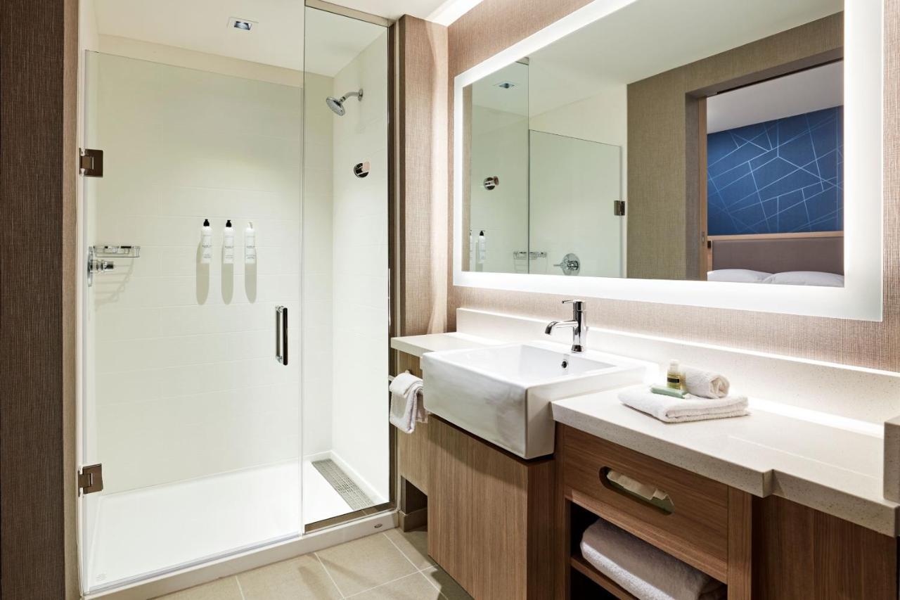 Springhill Suites By Marriott Los Angeles Дауни Екстериор снимка